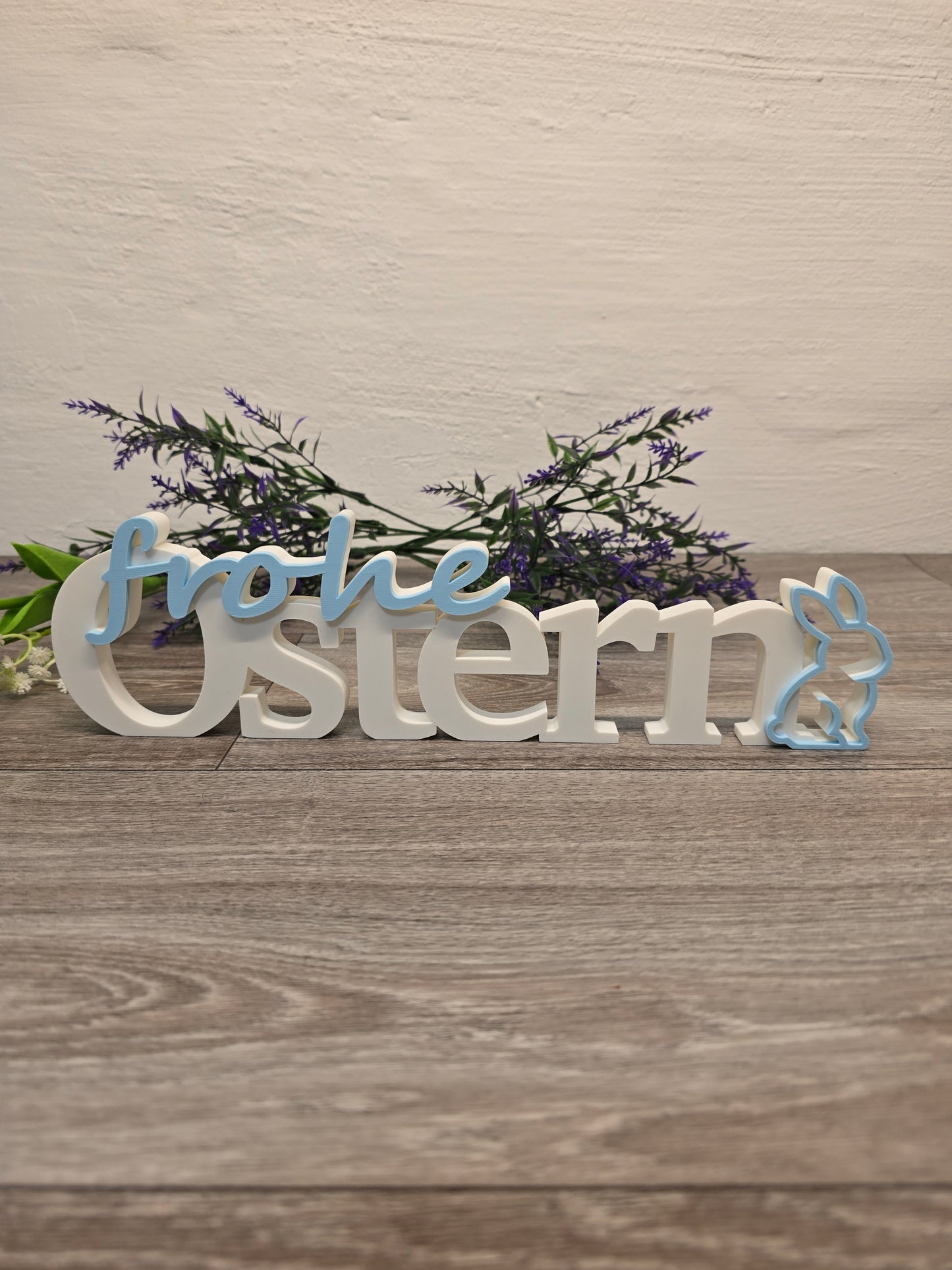 Frohe Ostern Schriftzug